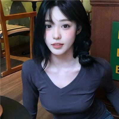 左边最后那栋房子